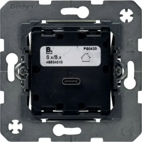 Erbjudande Hager 48604010 Ladduttag